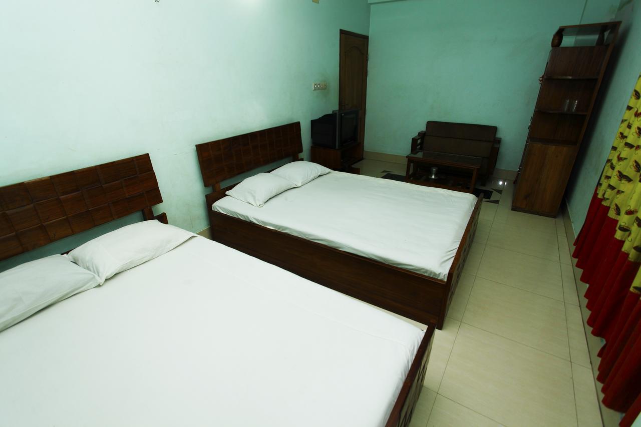 Hotel Star Park Dakhin Kattali الغرفة الصورة