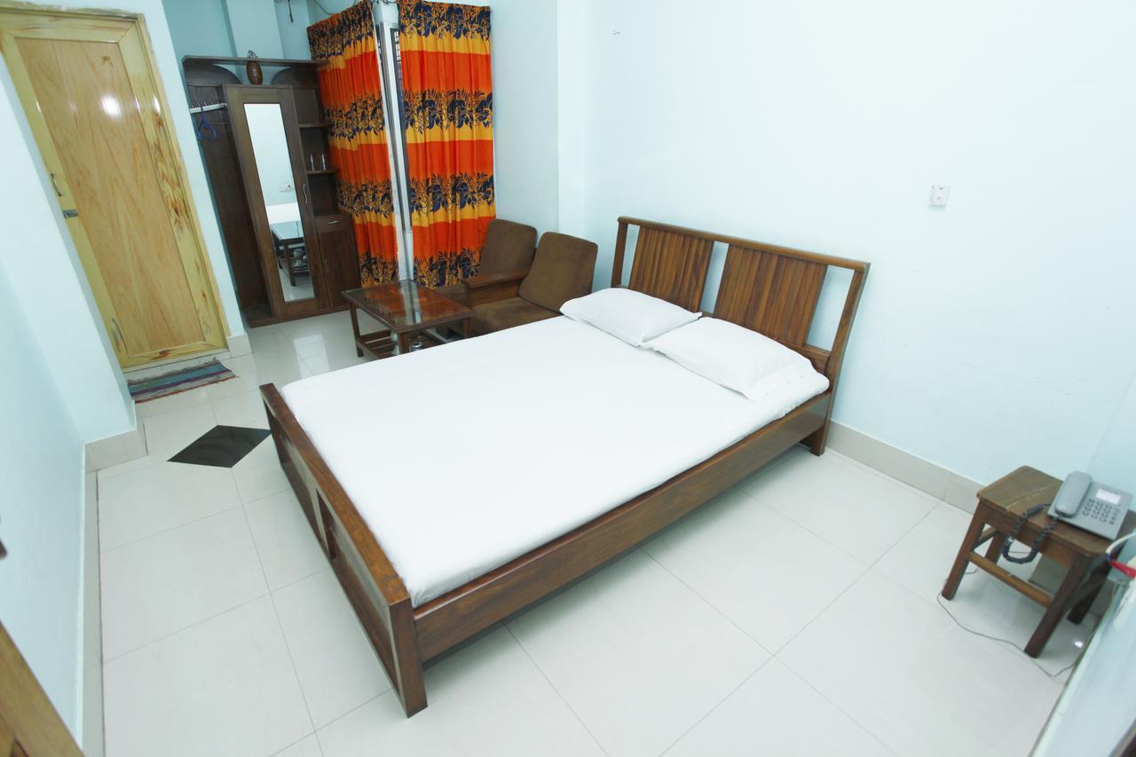 Hotel Star Park Dakhin Kattali الغرفة الصورة