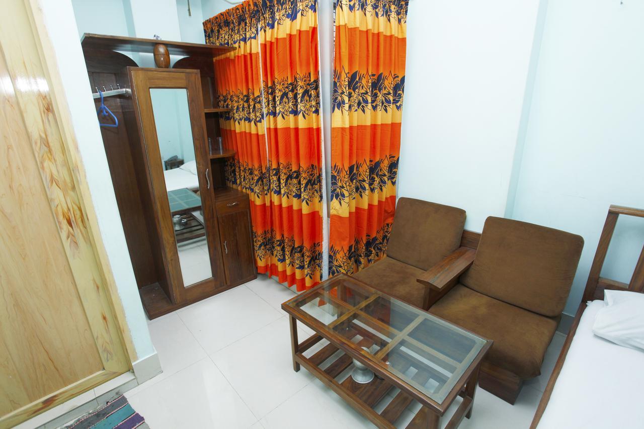 Hotel Star Park Dakhin Kattali الغرفة الصورة